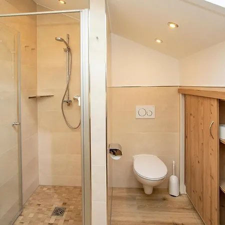Chiemsee Hauszeit Apartman *